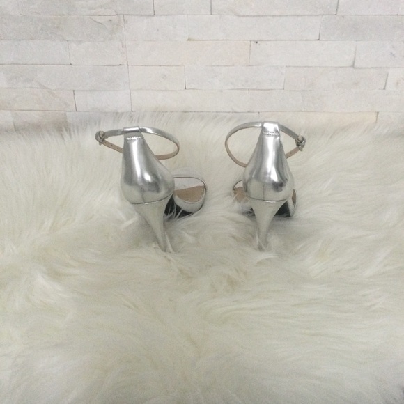 Zara Woman Silver Ankle Strap High Heel Sandals - Picture 2 of 4